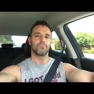 Meet your Posher, Glenn